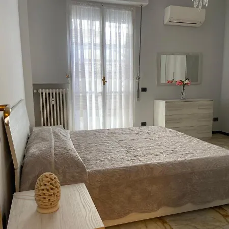 Будинок відпочинку Sunny With Big Terrace Рапалло