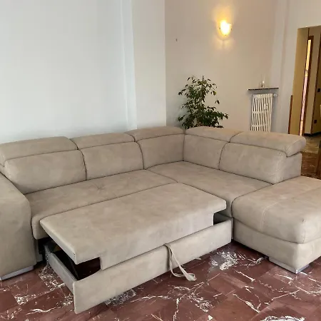 Sunny With Big Terrace Будинок відпочинку Рапалло